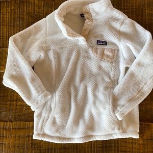 Patagonia girls fleece. Off white. Size small 7-8